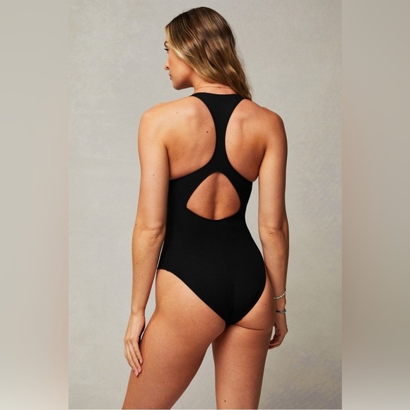 Fabletics High Tide Zip-Front One-Piece Swimsuit Medium NWT - Picture 2 of 6